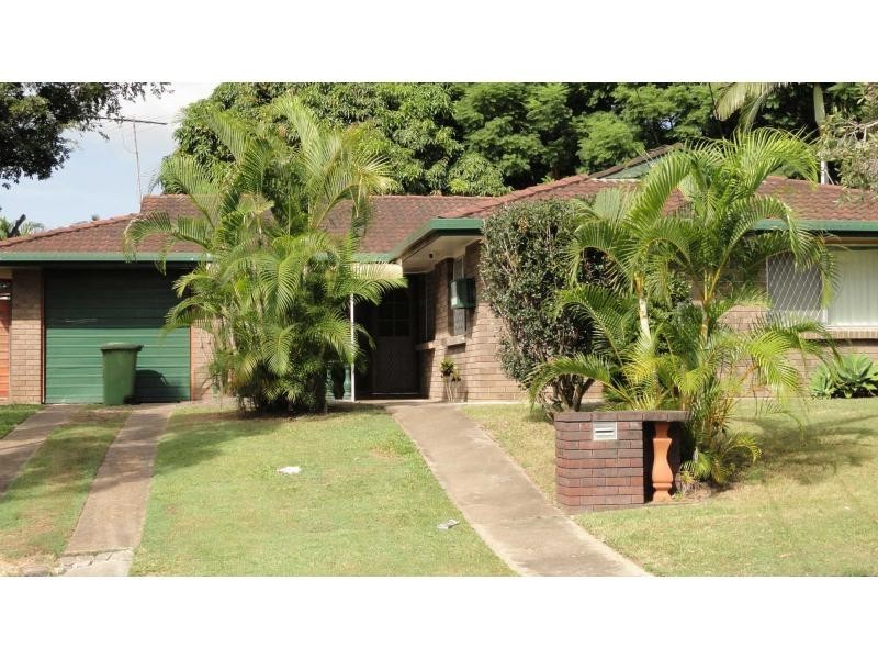 15 Wyclif Avenue, Springwood QLD 4127