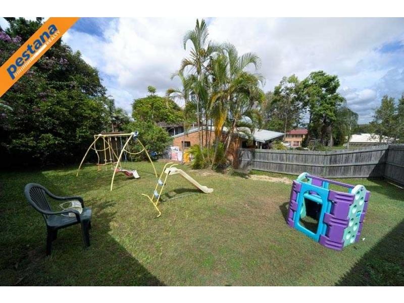 1 Strover Court, Springwood QLD 4127