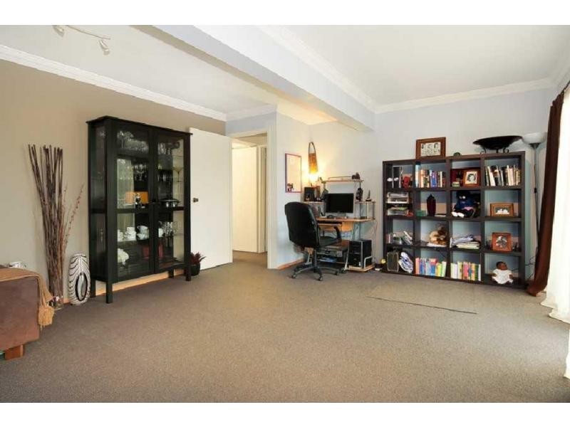 26 Village Drive, Daisy Hill QLD 4127