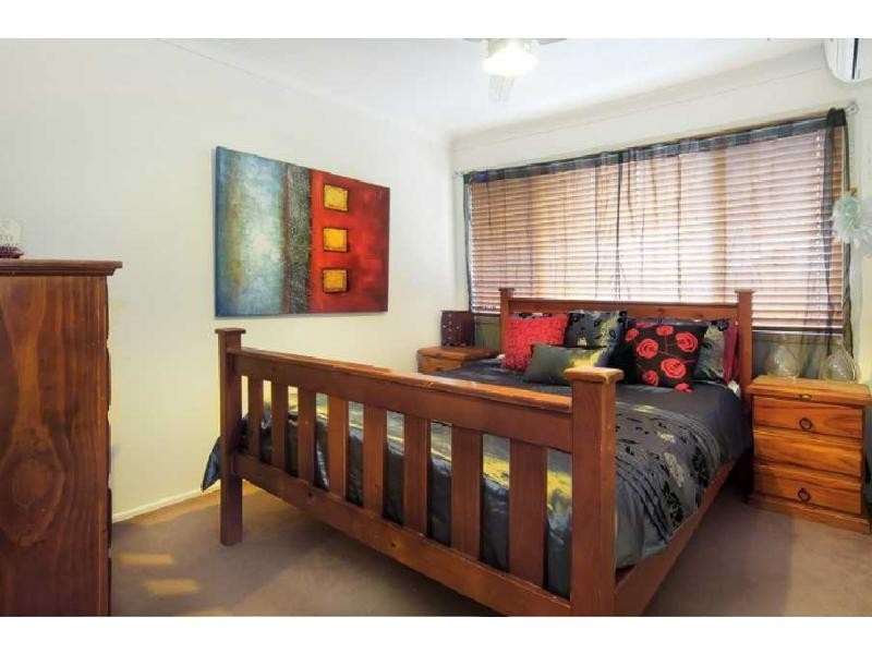 26 Village Drive, Daisy Hill QLD 4127