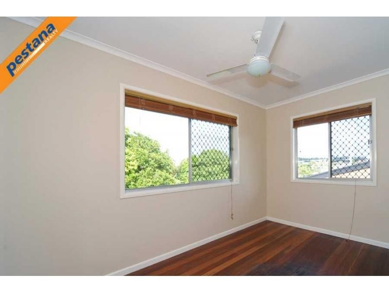 7 Gunalda Street, Underwood QLD 4119