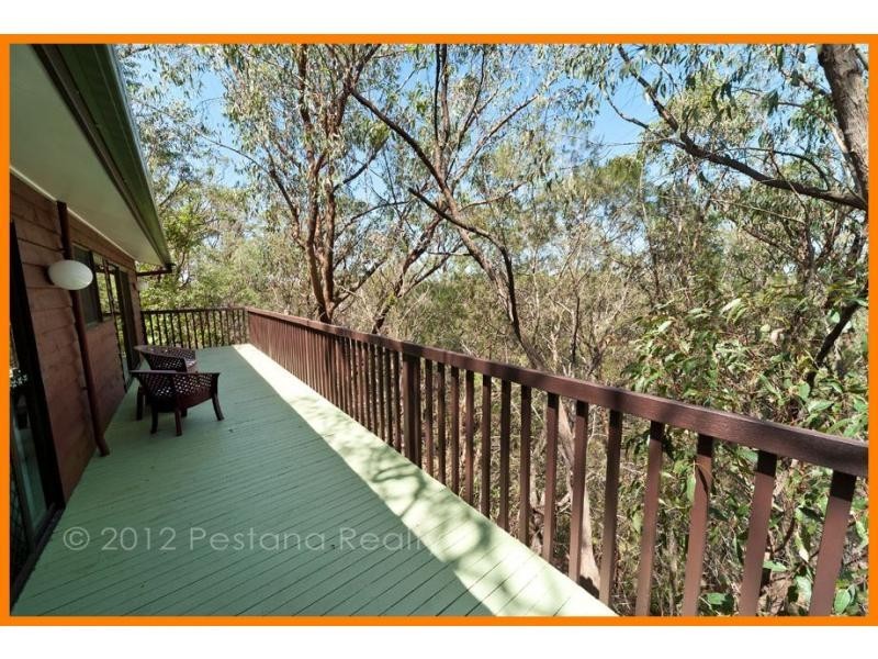 12 Lynshanel Court, Springwood QLD 4127