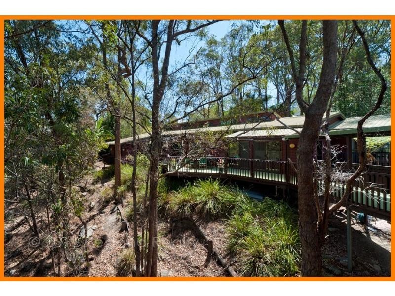 12 Lynshanel Court, Springwood QLD 4127