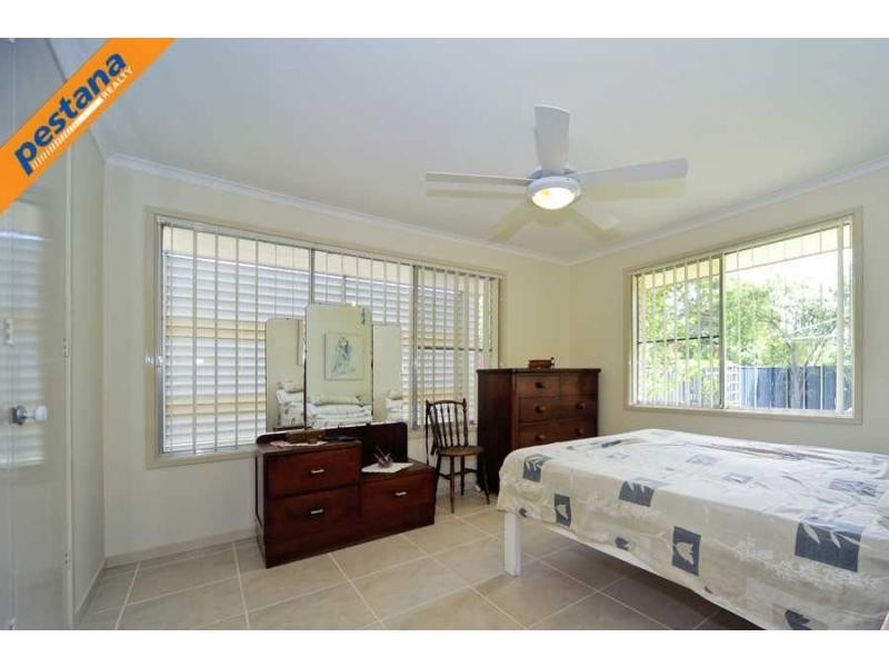 32 Barbaralla Drive, Springwood QLD 4127