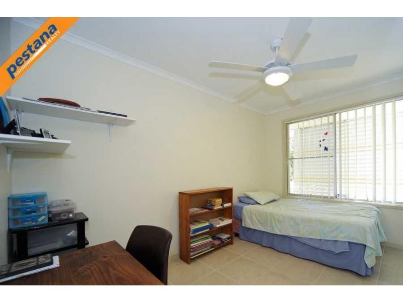 32 Barbaralla Drive, Springwood QLD 4127