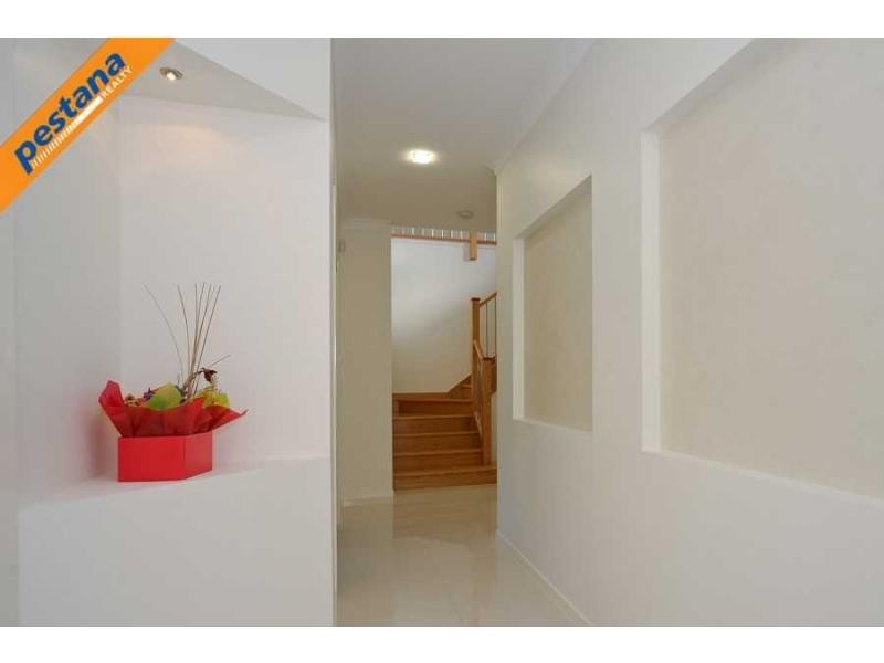 6 Juliana Court, Underwood QLD 4119