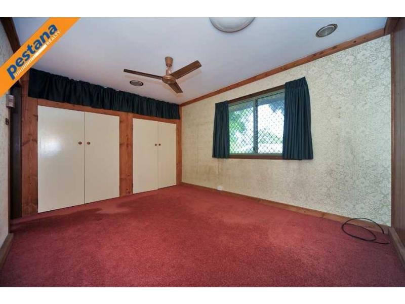 158 Smith Road, Woodridge QLD 4114