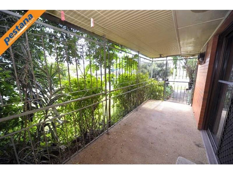 158 Smith Road, Woodridge QLD 4114