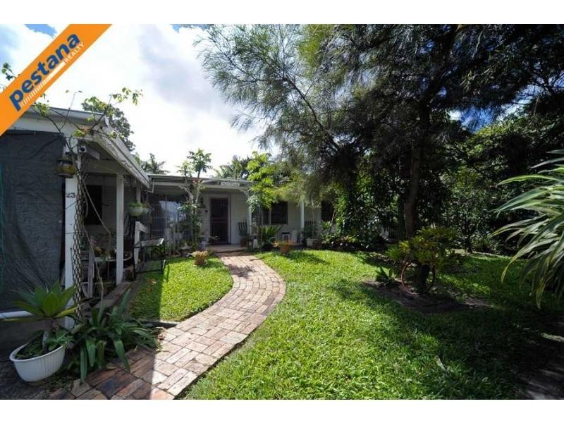 23 Palm Avenue, Kingston QLD 4114