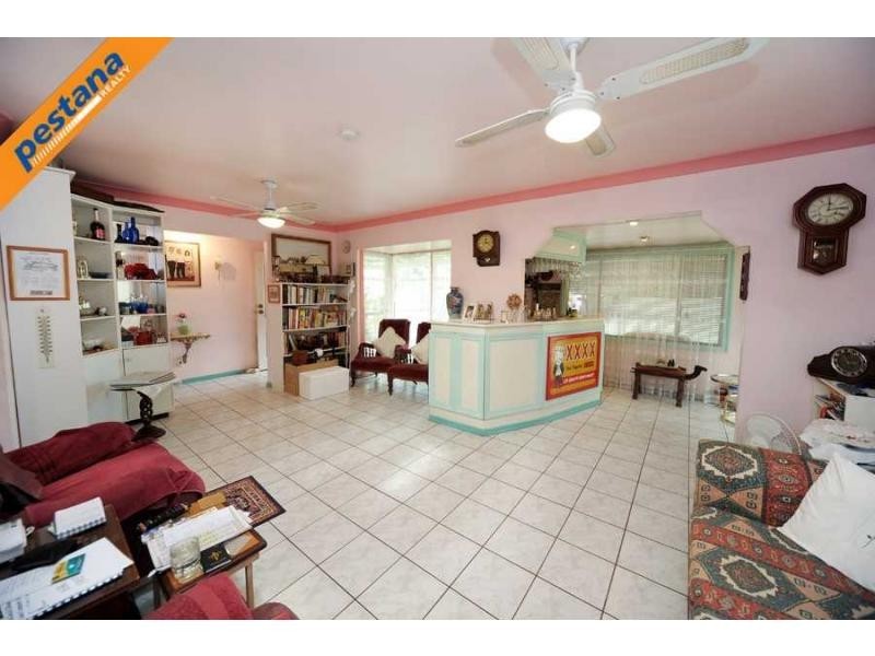 23 Palm Avenue, Kingston QLD 4114