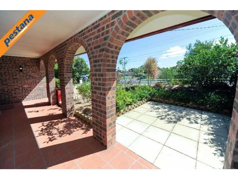 29 Westmoreland Boulevard, Springwood QLD 4127