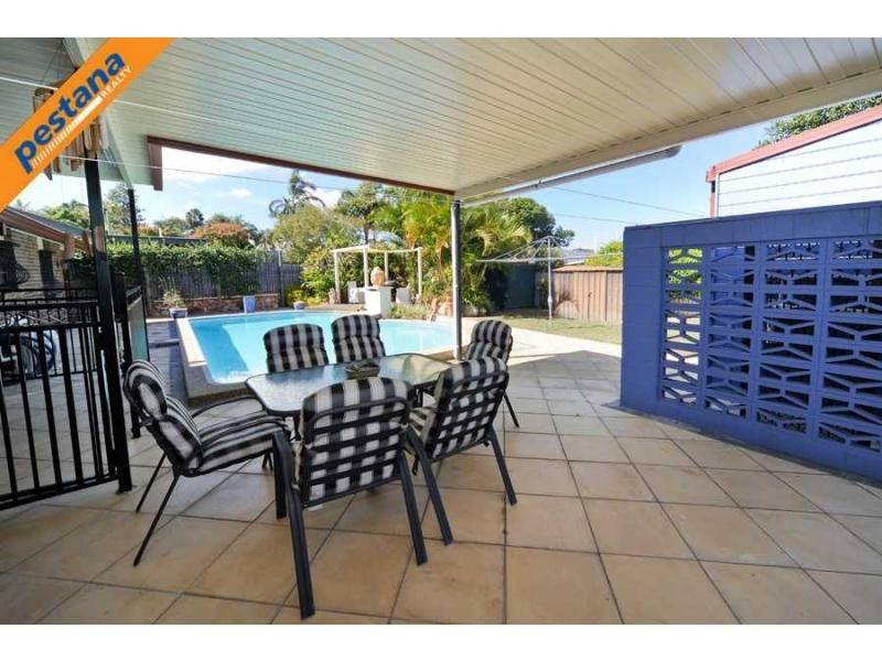 29 Westmoreland Boulevard, Springwood QLD 4127