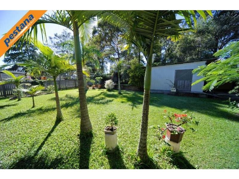 9-11 Alexander Street, Woodridge QLD 4114