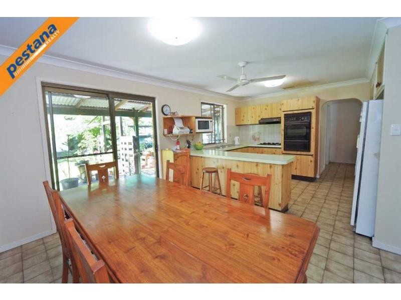 9-11 Alexander Street, Woodridge QLD 4114
