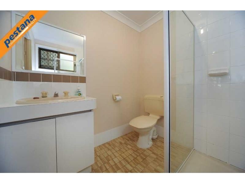 9-11 Alexander Street, Woodridge QLD 4114