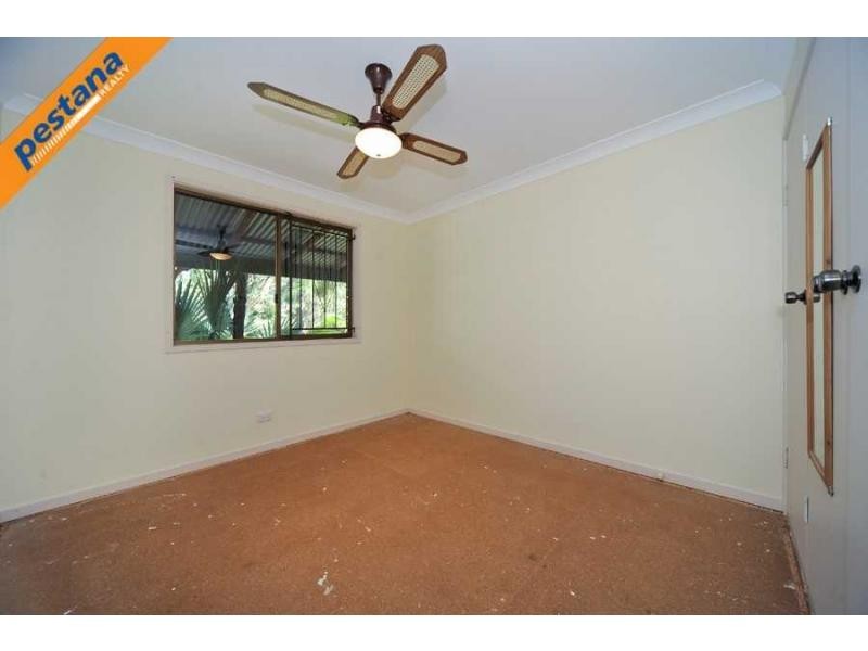 9-11 Alexander Street, Woodridge QLD 4114