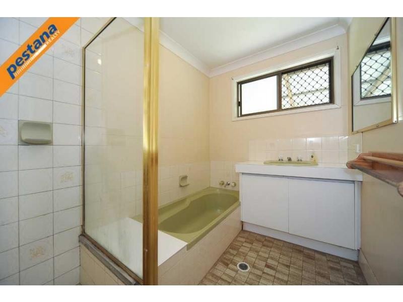 9-11 Alexander Street, Woodridge QLD 4114