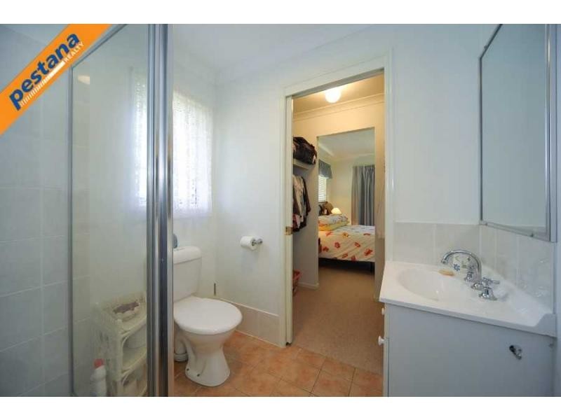 42 Meadowbrook Drive, Meadowbrook QLD 4131