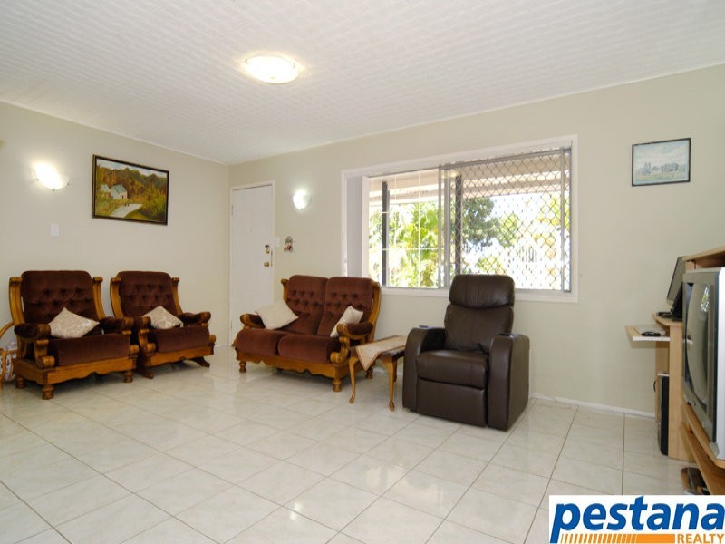 152 Ewing Road, Woodridge QLD 4114
