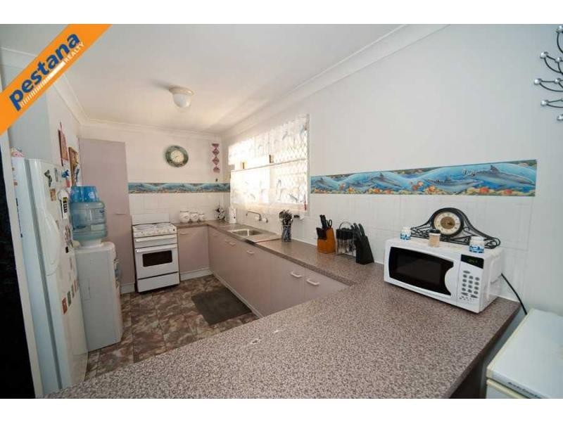 18 Apodis Street, Kingston QLD 4114