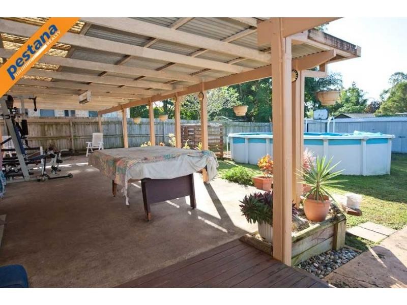 18 Apodis Street, Kingston QLD 4114