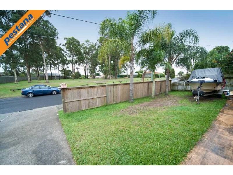18 Apodis Street, Kingston QLD 4114