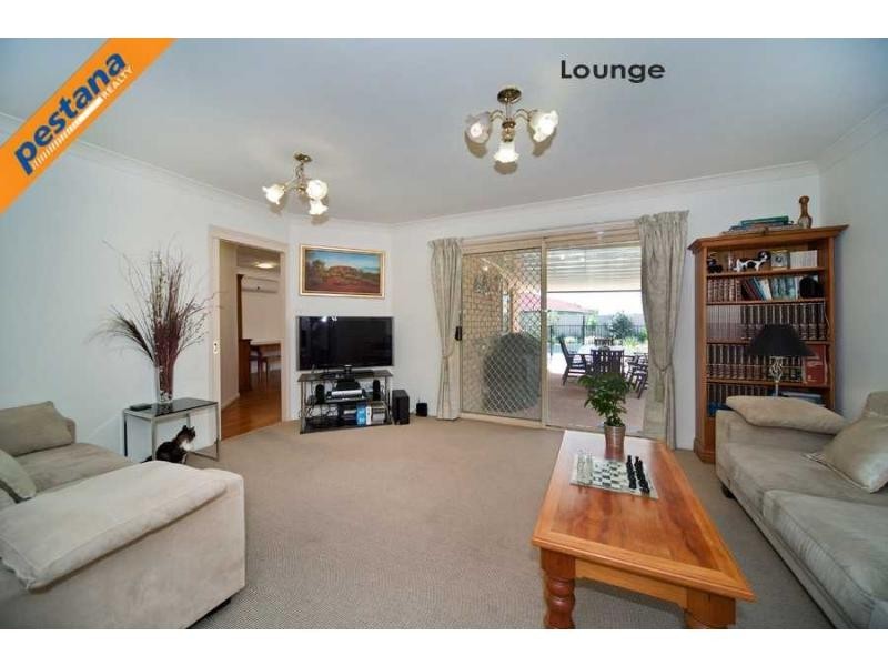 8 Cardwell Court, Meadowbrook QLD 4131