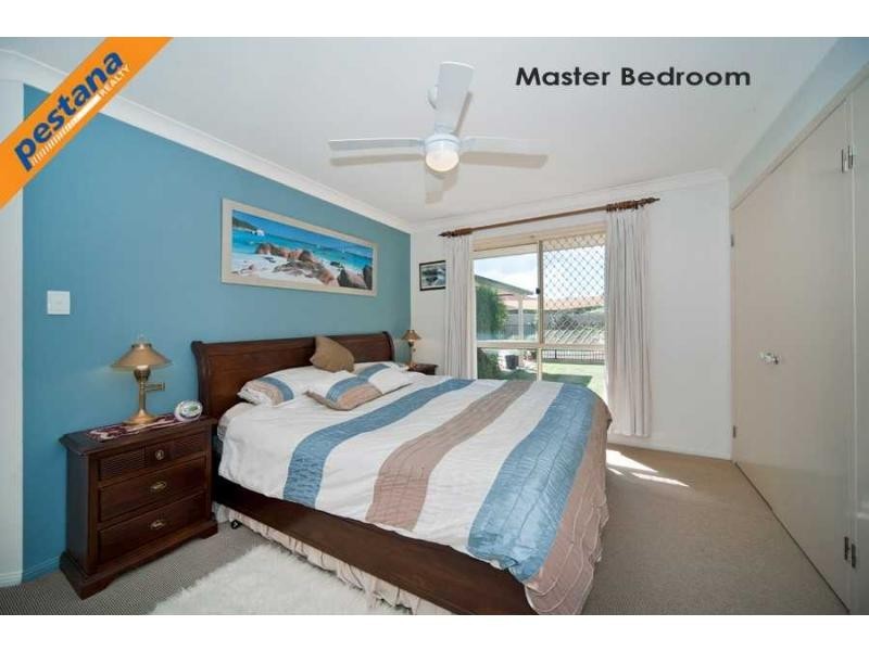 8 Cardwell Court, Meadowbrook QLD 4131