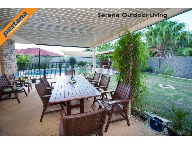 8 Cardwell Court, Meadowbrook QLD 4131