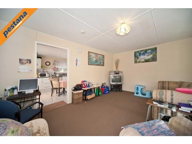 7 Hunter Street, Woodridge QLD 4114