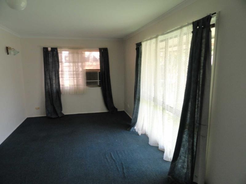 10 Carrosa Street, Marsden QLD 4132