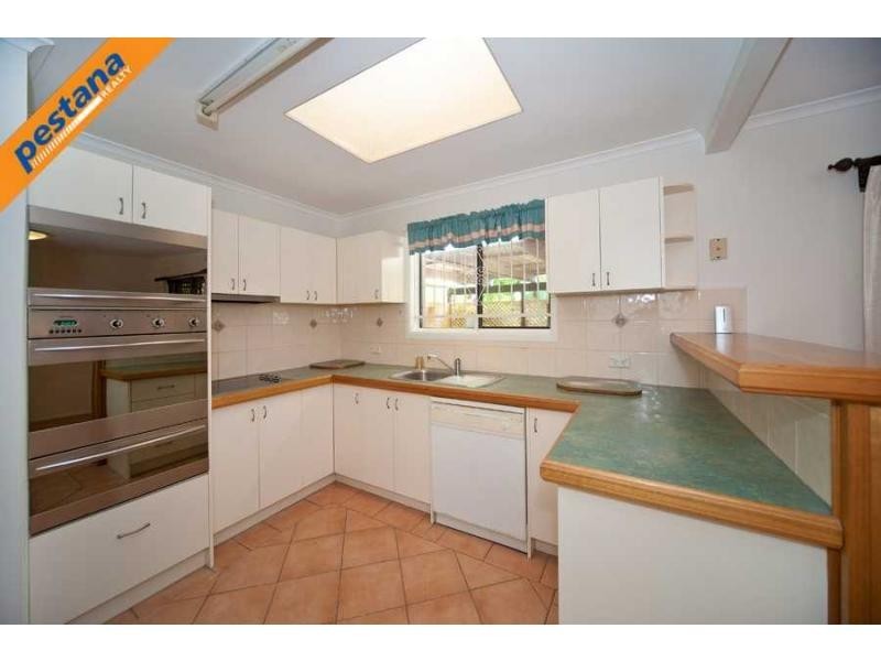 36 Wootton Crescent, Springwood QLD 4127