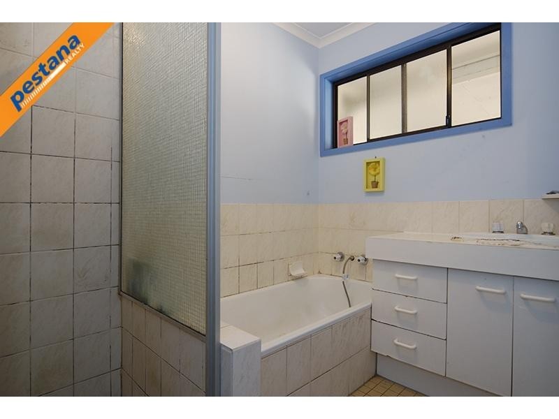 202 Thomsons Road, Kingsholme QLD 4208