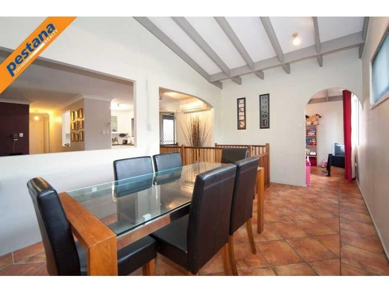 28 Finfoot Street, Rochedale South QLD 4123