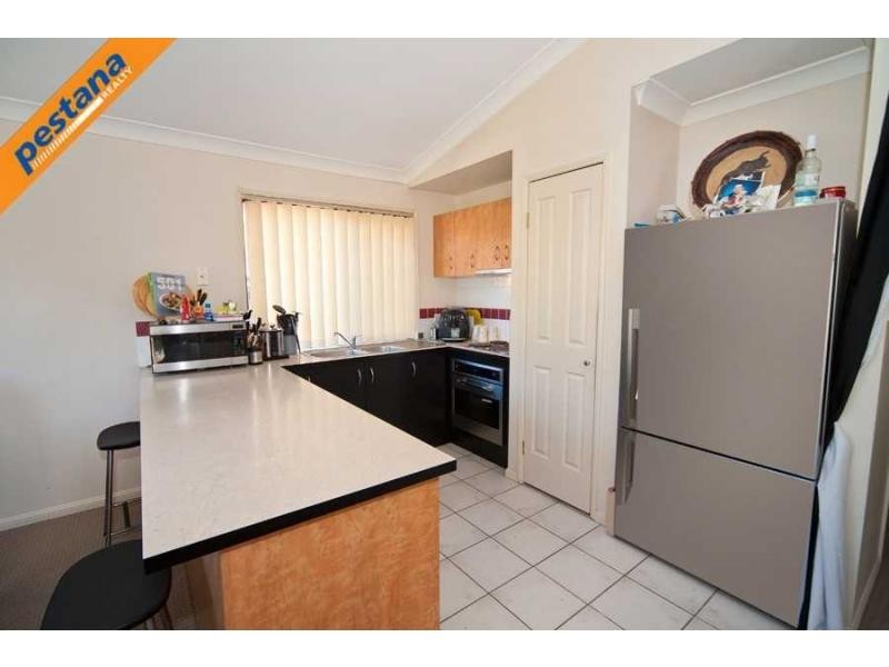 8 Duchess Court, Loganlea QLD 4131