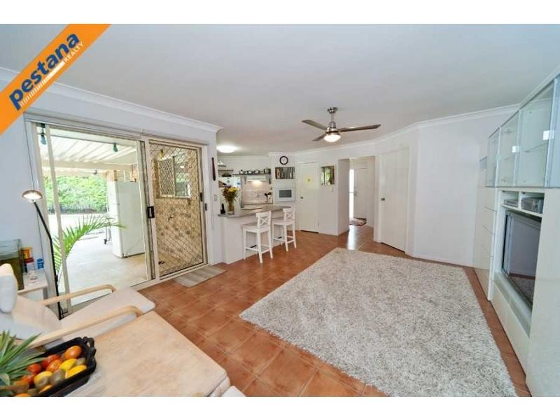 11 Palk Court, Meadowbrook QLD 4131