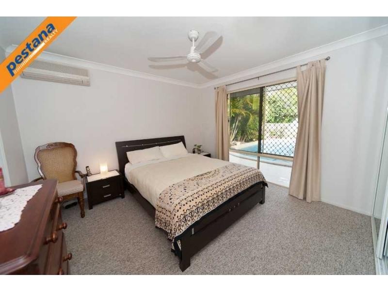 11 Palk Court, Meadowbrook QLD 4131