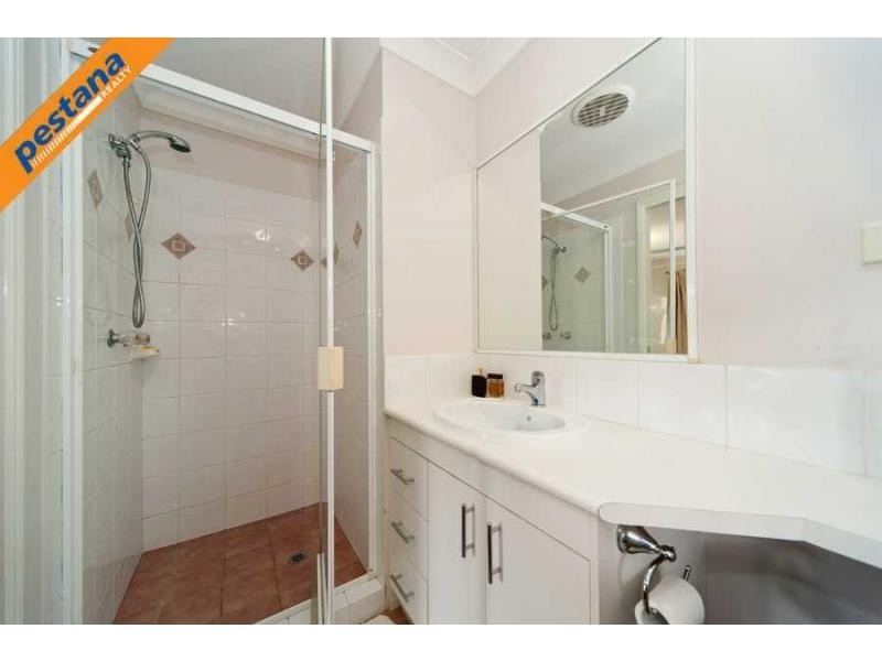 11 Palk Court, Meadowbrook QLD 4131