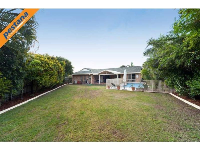 11 Palk Court, Meadowbrook QLD 4131