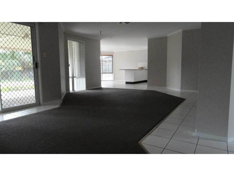 73 Kilsay Crescent, Meadowbrook QLD 4131