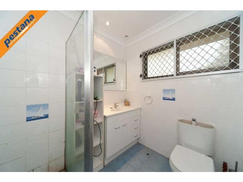 15 Baringa Avenue, Logan Central QLD 4114