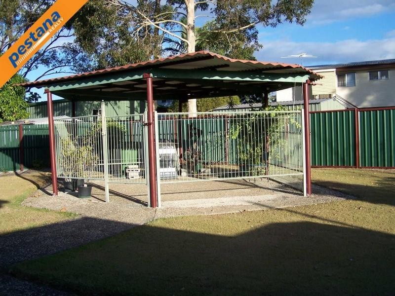 15 Baringa Avenue, Logan Central QLD 4114