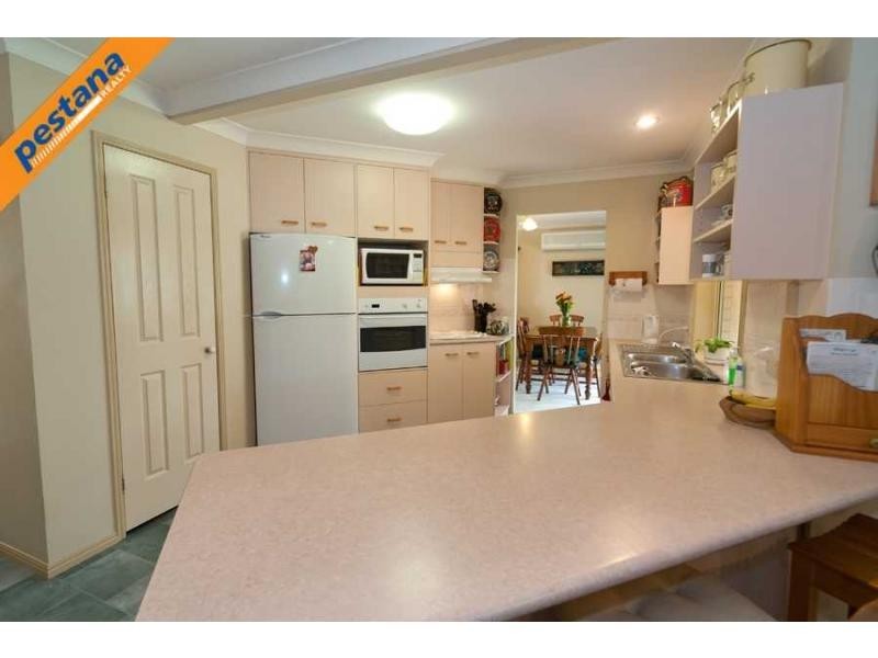 33 Denison Street, Meadowbrook QLD 4131