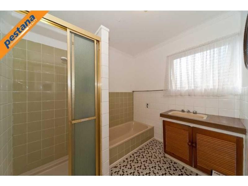 25 Ash Avenue, Woodridge QLD 4114