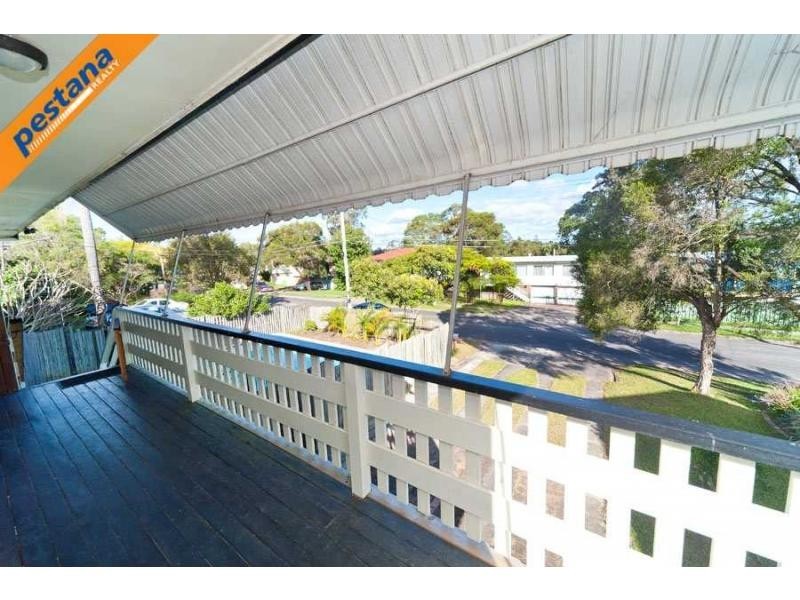 25 Ash Avenue, Woodridge QLD 4114