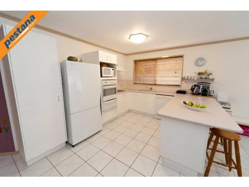 88 Kilsay Crescent, Meadowbrook QLD 4131