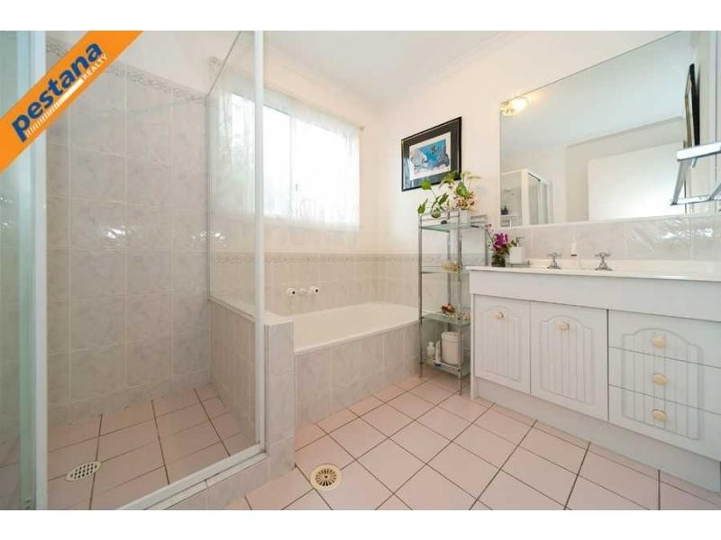 88 Kilsay Crescent, Meadowbrook QLD 4131
