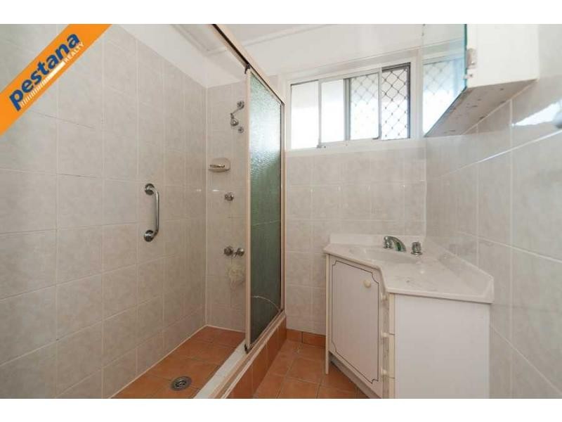 16 Barry Street, Slacks Creek QLD 4127