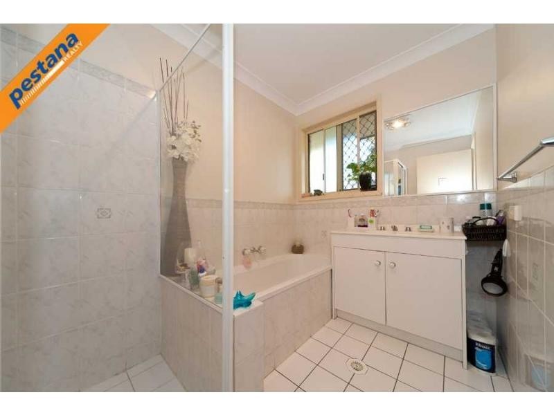 5 Coventry Court, Slacks Creek QLD 4127