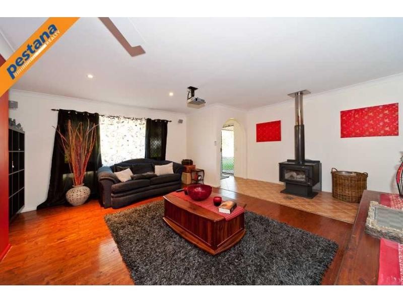 32 Ronald Street, Shailer Park QLD 4128